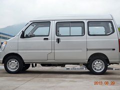 2013款 1.0L 手动 舒适型LF466Q