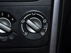 2013款 1.4L 手动 豪华版