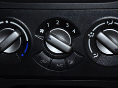 2013款 1.4L 手动 豪华版