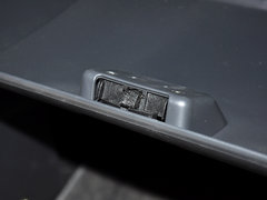 2013款 1.4L 手动 豪华版