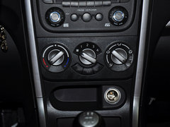 2013款 1.4L 手动 豪华版