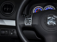 2013款 1.4L 手动 豪华版