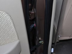 2013款 2.8T 手动 两驱柴油版长轴