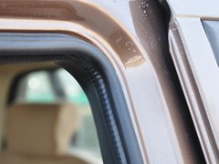 2013款 2.8T 手动 两驱柴油版长轴