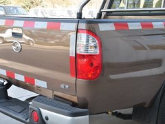 2013款 2.8T 手动 两驱柴油版长轴