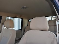 2013款 2.8T 手动 两驱柴油版长轴