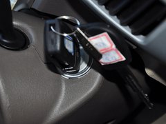 2013款 2.8T 手动 两驱柴油版长轴