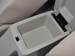 2013款 2.8T 手动 两驱柴油版长轴