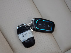 2014款 1.5L 手动 豪华女性版