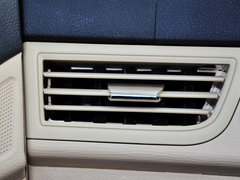 2014款 1.5L 手動 舒適型