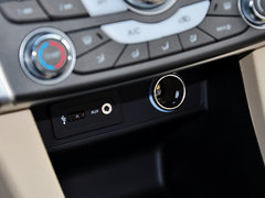 2014款 1.5L 手動 舒適型