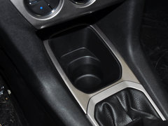 2014款 1.6L 手动 豪华版
