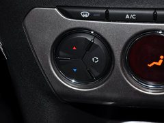 2014款 1.6L 手动 豪华版