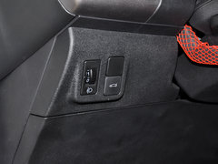 2014款 1.6L 手动 豪华版