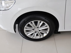 2014款 1.6L 手动 豪华版