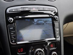 2013款 2.0L 自动 车载互联豪华版