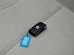 2013款 2.0L 自动 车载互联豪华版