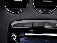 标致408 2013款 2.0L 自动 车载互联豪华版