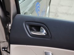2013款 2.0L 自动 车载互联豪华版