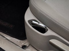 2013款 2.0L 自动 车载互联豪华版
