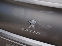 2013款 2.0L 自动 车载互联豪华版