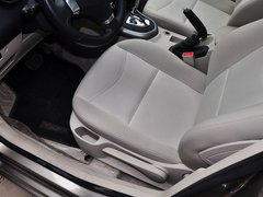 2013款 2.0L 自动 车载互联豪华版