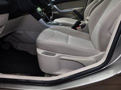 2013款 2.0L 自动 车载互联豪华版