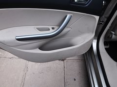 2013款 2.0L 自动 车载互联豪华版