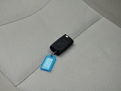 2013款 2.0L 自动 车载互联豪华版