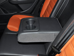 2014款 1.6L 自动 运动版
