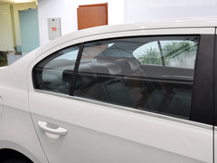 2014款 1.6L 自动 运动版