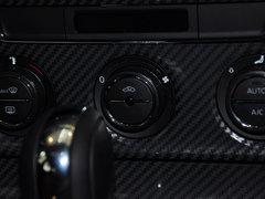 2014款 1.6L 自动 运动版