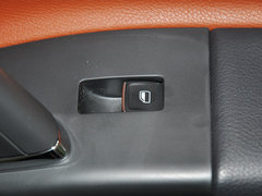 2014款 1.6L 自动 运动版