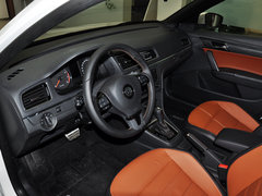 2014款 1.6L 自动 运动版
