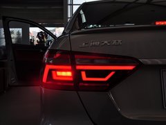 2014款 1.4T DSG 运动版