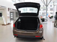 2014款 1.6L 自动 运动版