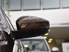 2014款 1.6L 自动 运动版