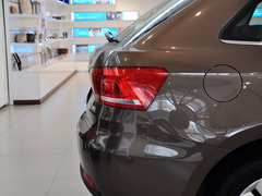 2014款 1.6L 自动 运动版