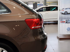 2014款 1.6L 自动 运动版