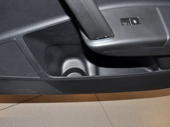 2014款 1.6L 自动 运动版