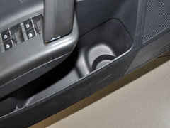 2014款 1.6L 自动 运动版
