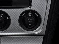 2014款 1.6L 自动 运动版