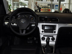 2014款 1.6L 自动 运动版