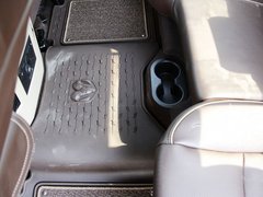 2014款 5.7L 长角版