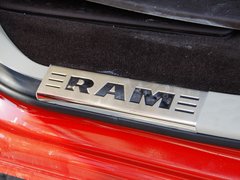 2014款 5.7L 长角版
