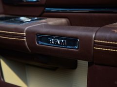 2014款 5.7L 长角版