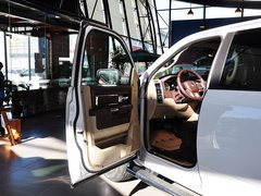 2014款 5.7L 长角版