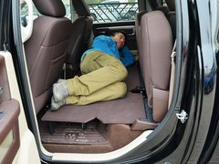 2014款 5.7L 户外版