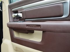2014款 5.7L 户外版