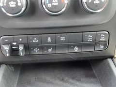 2014款 5.7L 户外版